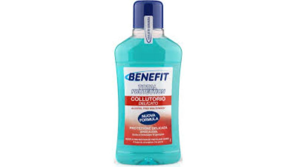 benefit-agiz-yaxala-total-protect-05l-9957