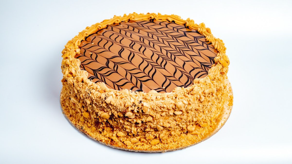 xonca-tort-snikers-orta-3159